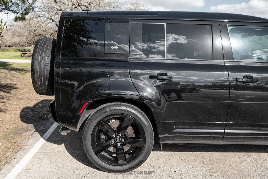 2022 Land Rover Defender 110 110 V8 Bond Edition for sale
